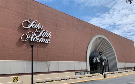 Saks Fifth Avenue in Tysons Galleria, Virginia .